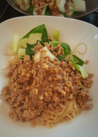 Dan Dan Noodles (担担面)