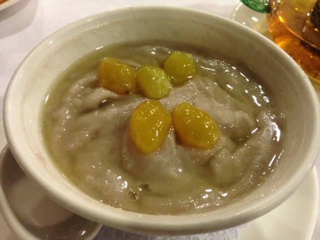 Or Nee (Teochew Yam Dessert – 芋泥)