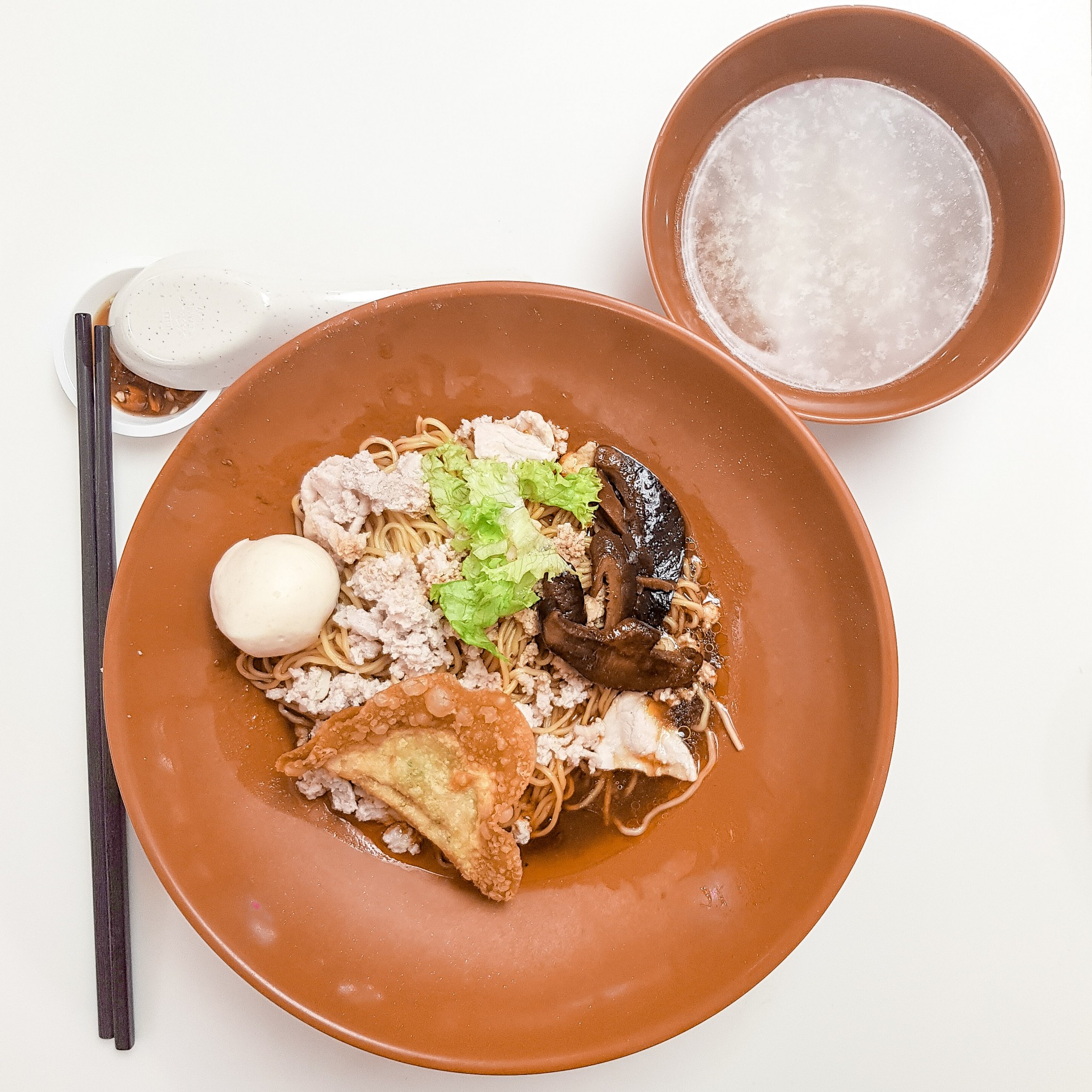 Minced Pork Noodles (肉脞面)