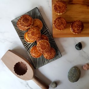 traditional mooncake