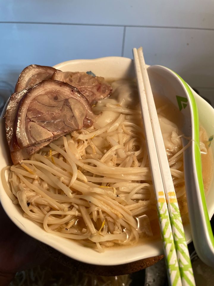 Mushroom wonton soup – Lianna Yang